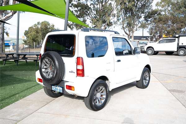 2016 Suzuki Jimny MY15