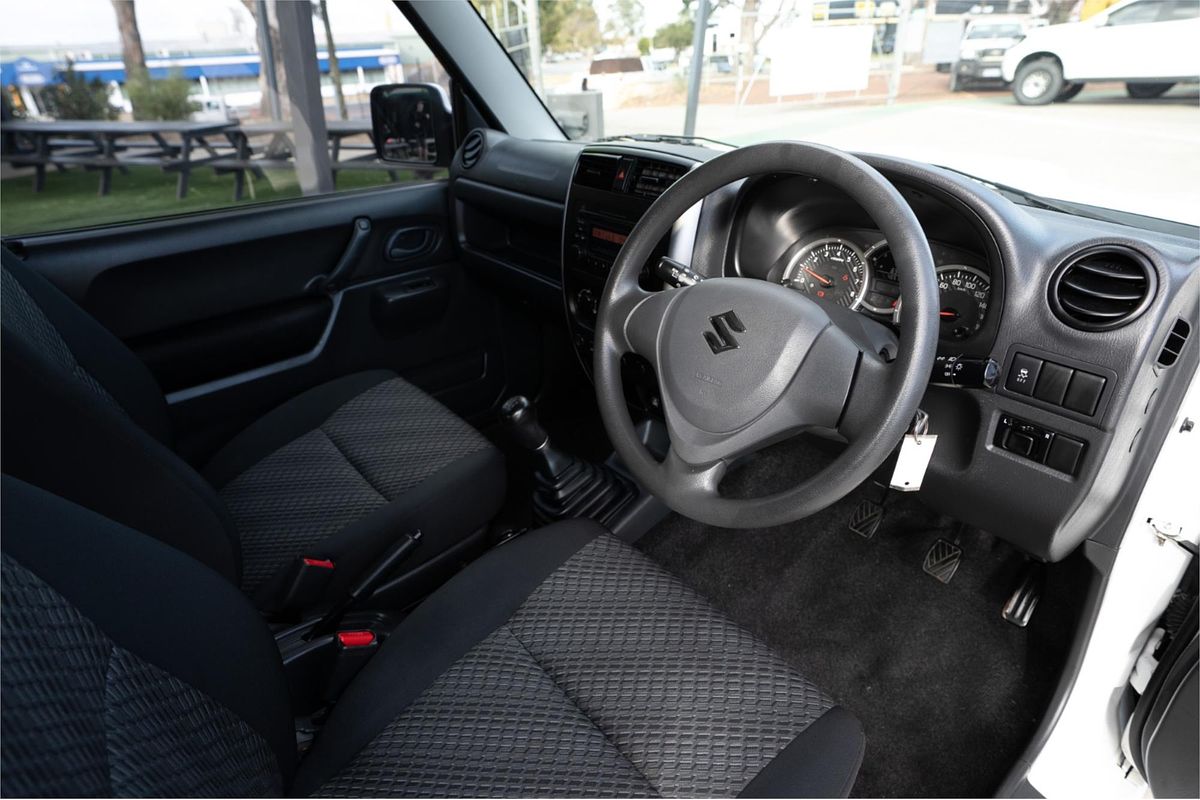 2016 Suzuki Jimny MY15
