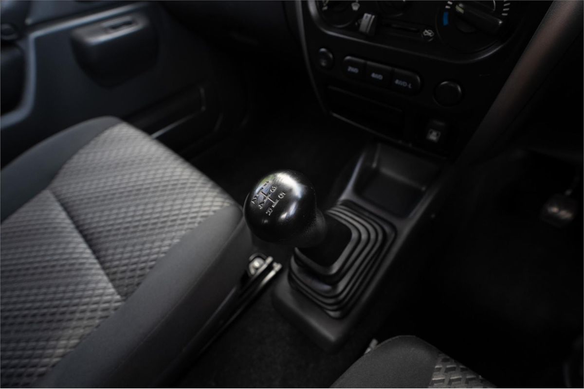 2016 Suzuki Jimny MY15