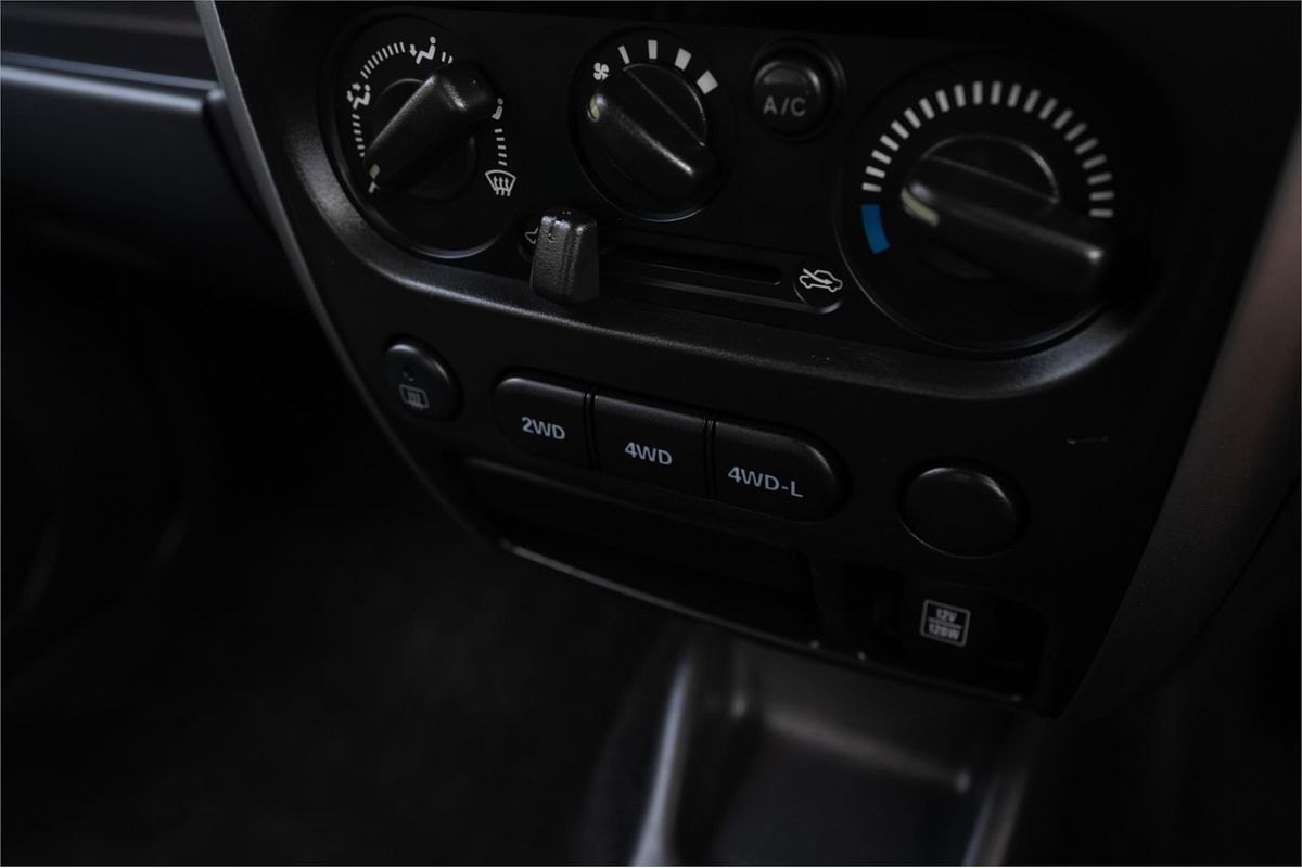 2016 Suzuki Jimny MY15