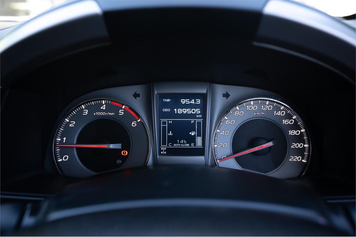 2014 Isuzu MU-X LS-M