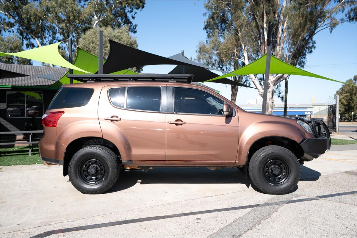 2014 Isuzu MU-X LS-M