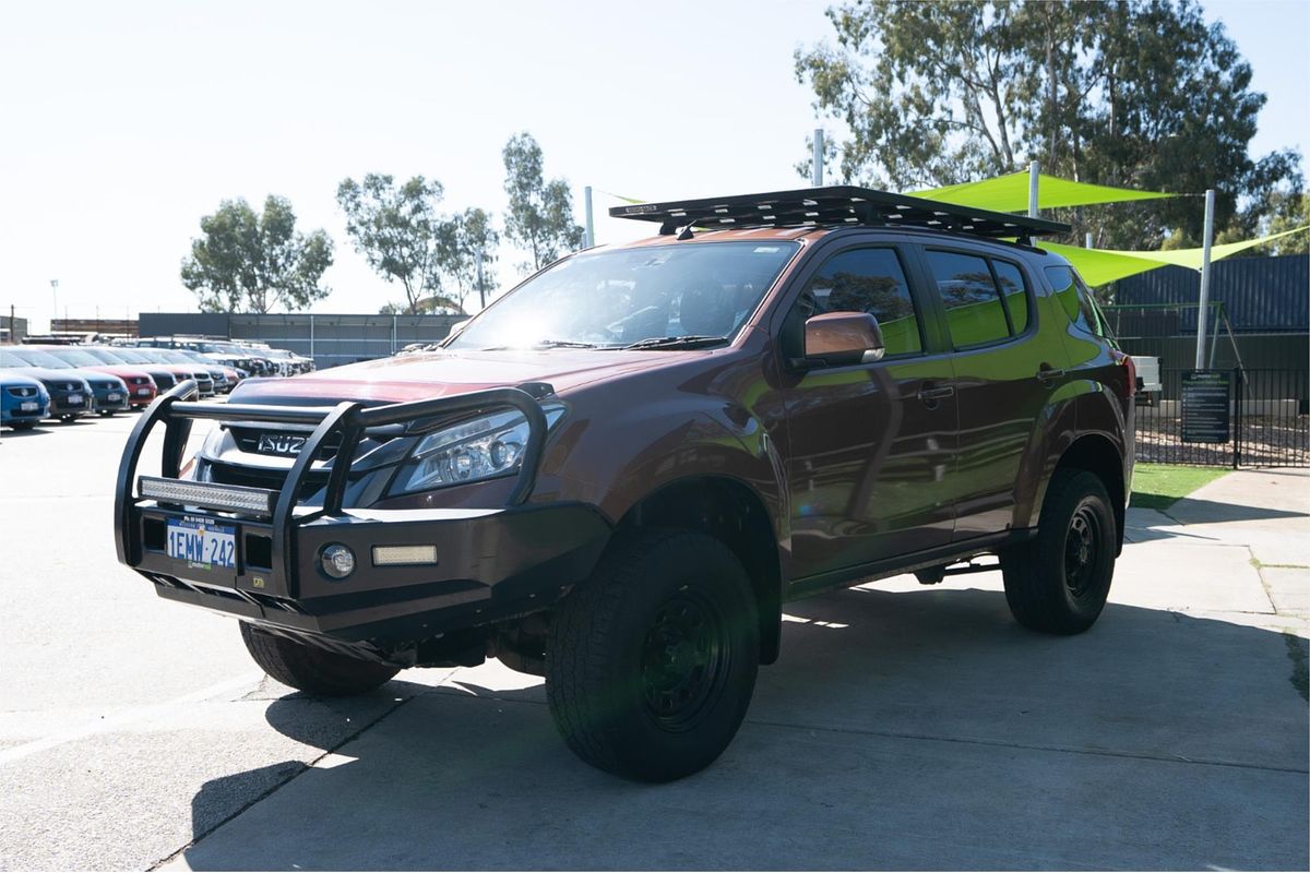 2014 Isuzu MU-X LS-M