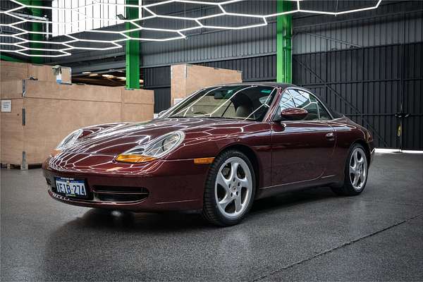 1998 Porsche 911 CARRERA