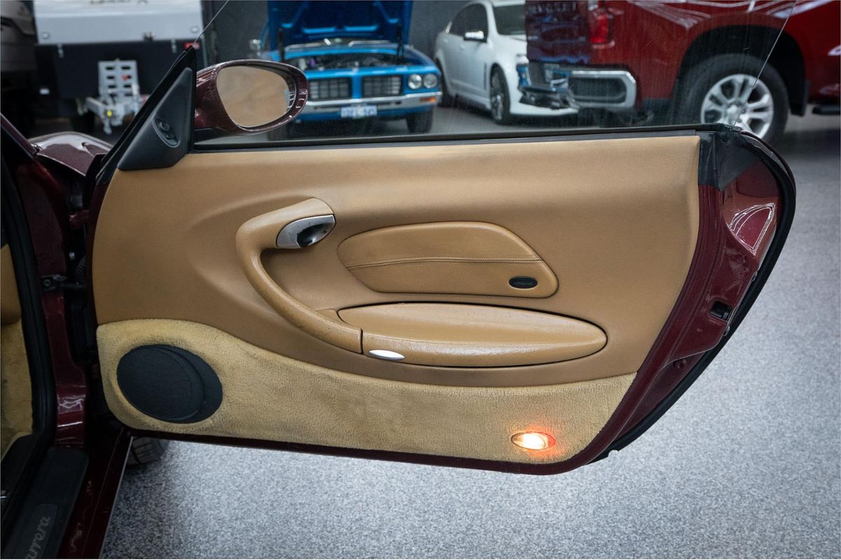 1998 Porsche 911 CARRERA