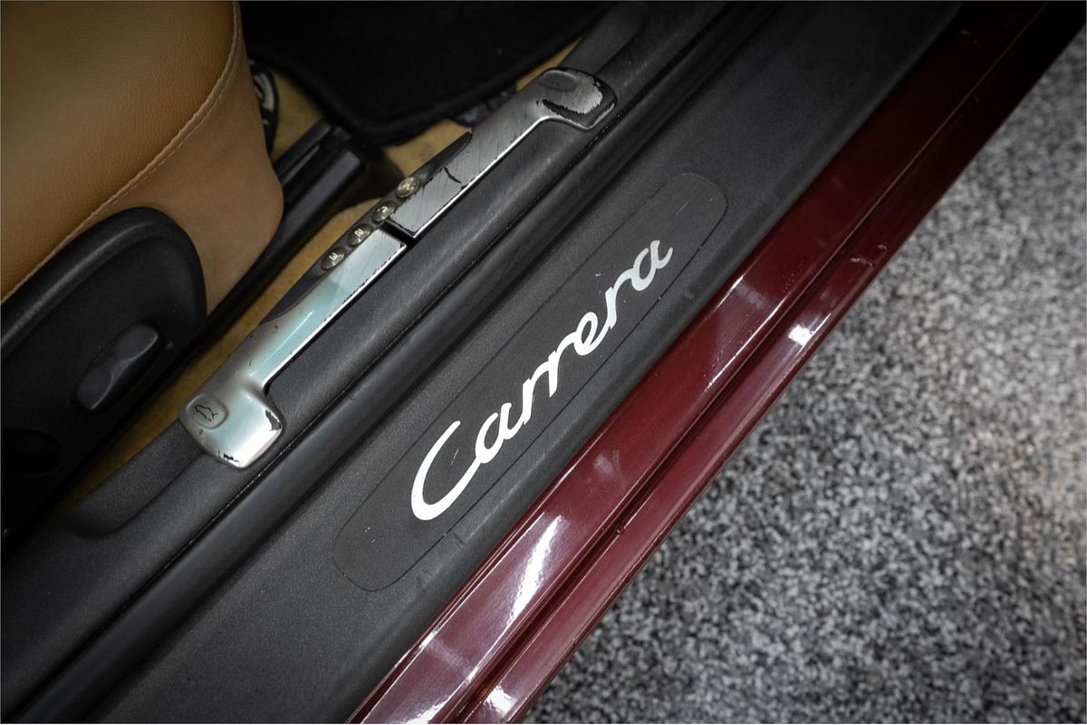 1998 Porsche 911 CARRERA