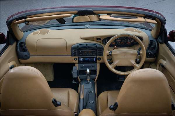 1998 Porsche 911 CARRERA