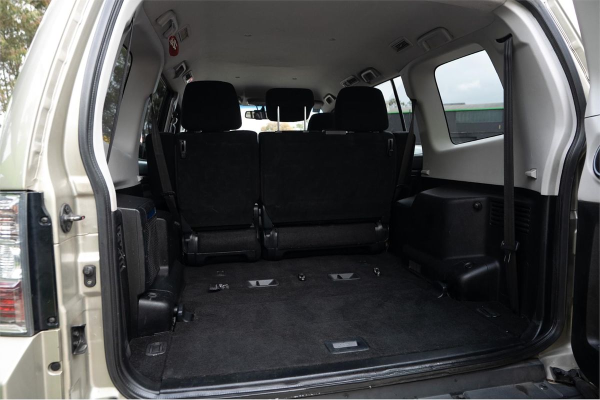 2011 Mitsubishi Pajero Platinum NT
