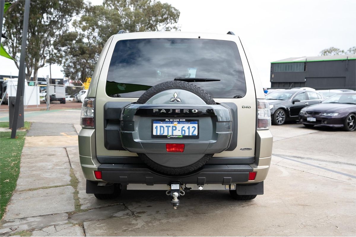 2011 Mitsubishi Pajero Platinum NT