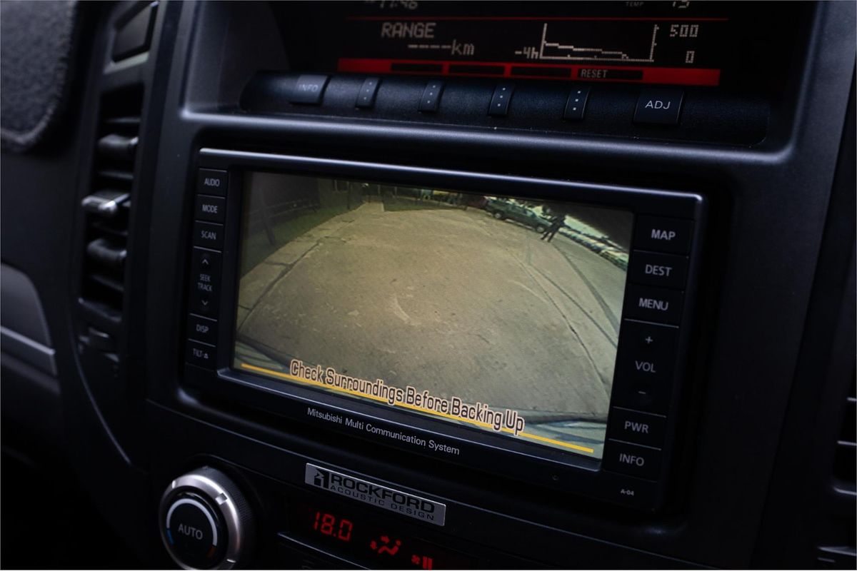 2011 Mitsubishi Pajero Platinum NT