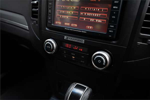 2011 Mitsubishi Pajero Platinum NT