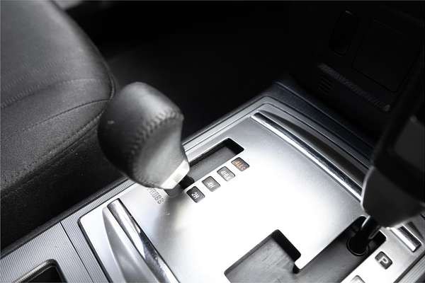 2011 Mitsubishi Pajero Platinum NT