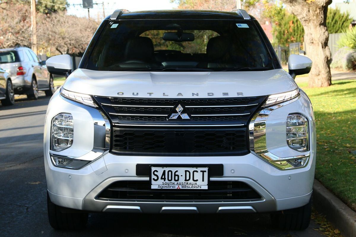 2022 Mitsubishi Outlander Exceed Tourer ZM