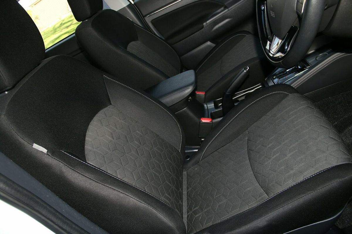 2020 Mitsubishi ASX ES XD