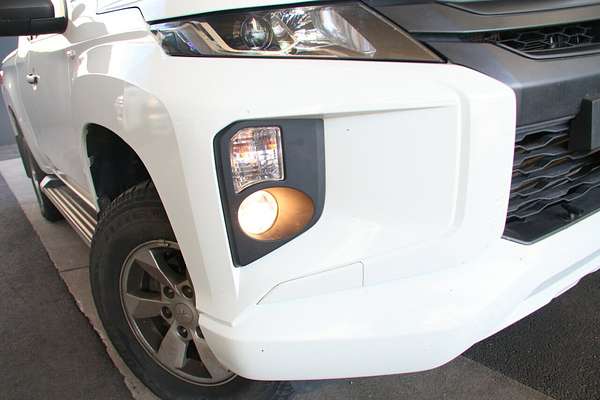 2021 Mitsubishi Triton GLX+ MR 4X4
