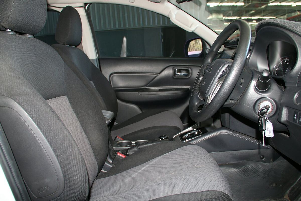 2021 Mitsubishi Triton GLX+ MR 4X4