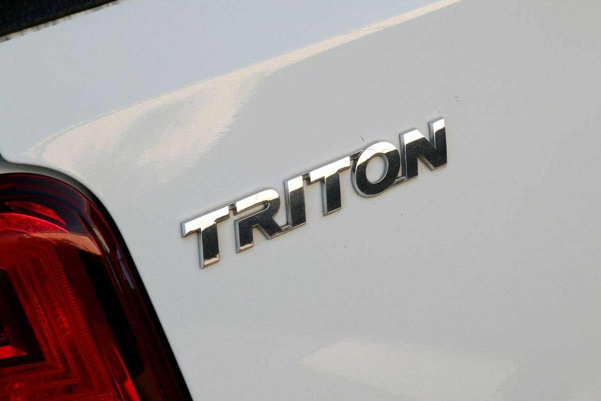 2021 Mitsubishi Triton GLX+ MR 4X4