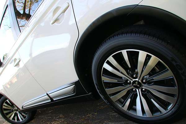 2018 Mitsubishi Outlander LS ZL