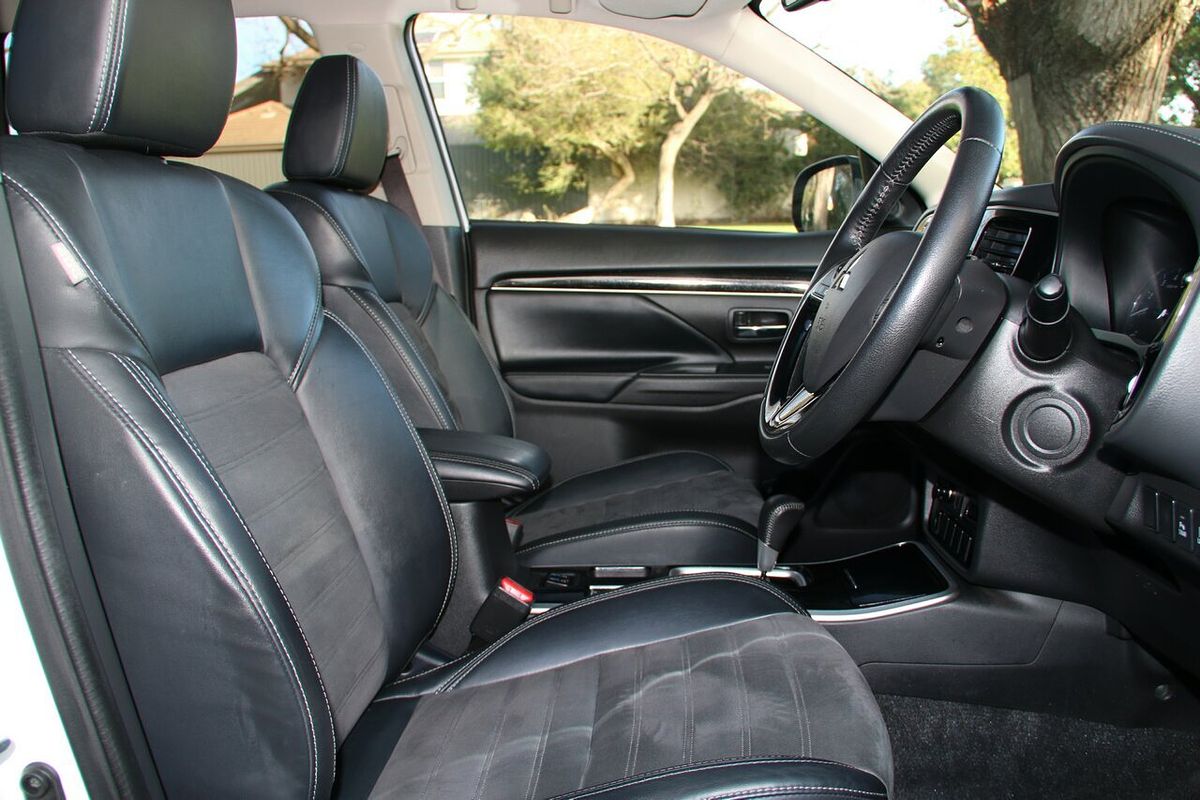 2018 Mitsubishi Outlander LS ZL