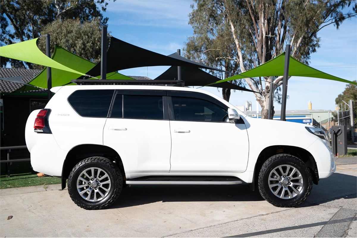 2017 Toyota Landcruiser VX VDJ200R