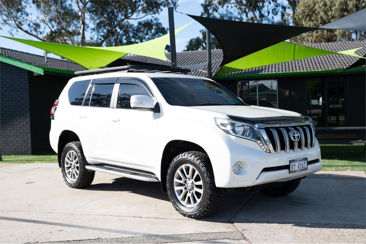 2017 Toyota Landcruiser VX VDJ200R