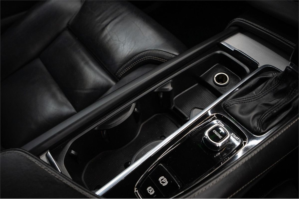 2015 Volvo XC90 T6 Inscription