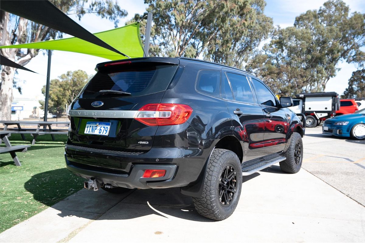 2016 Ford Everest Ambiente UA