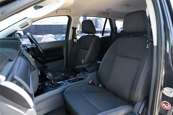 2016 Ford Everest Ambiente UA