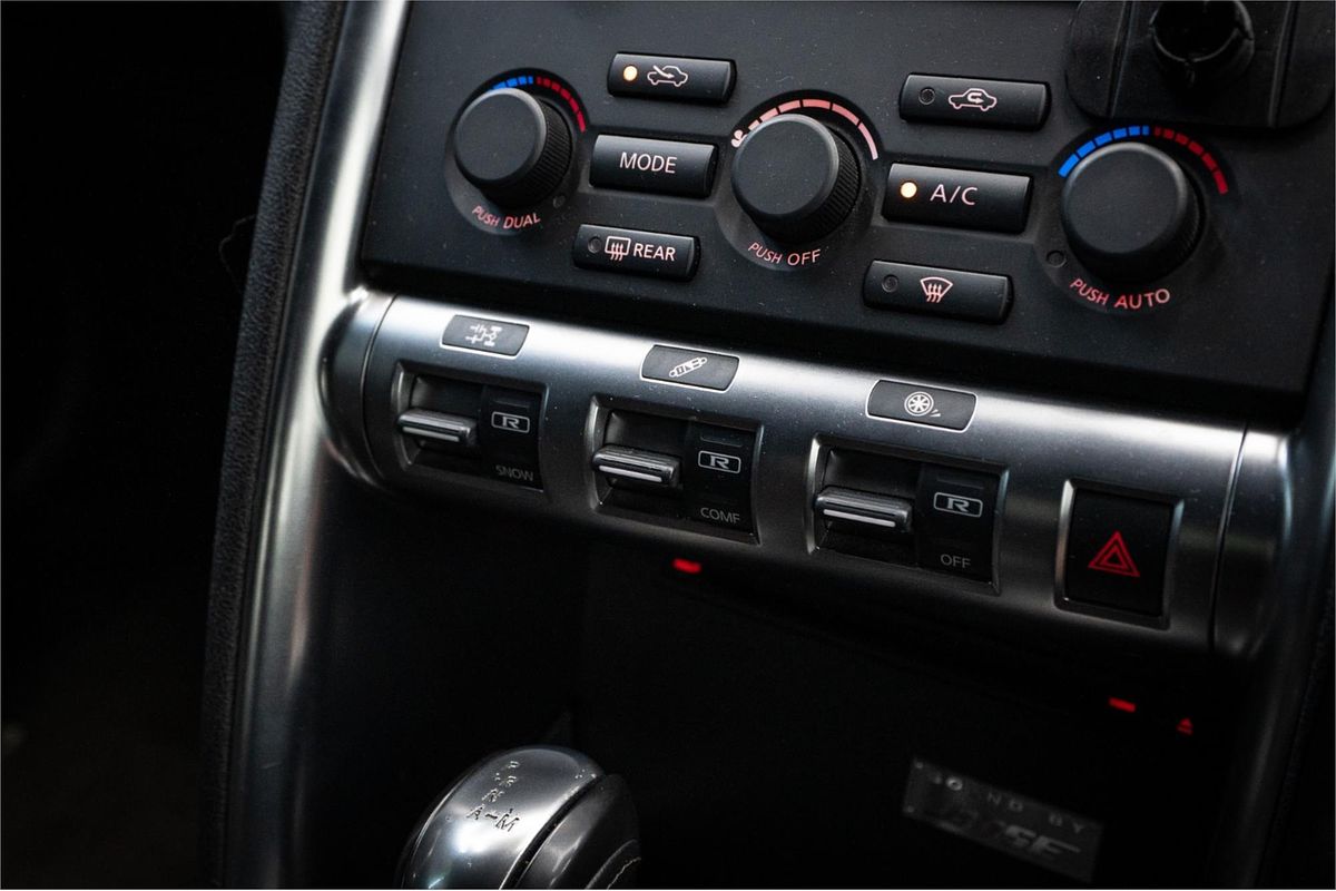 2010 Nissan GT-R PREMIUM R35