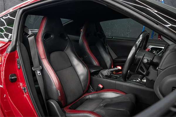 2010 Nissan GT-R PREMIUM R35