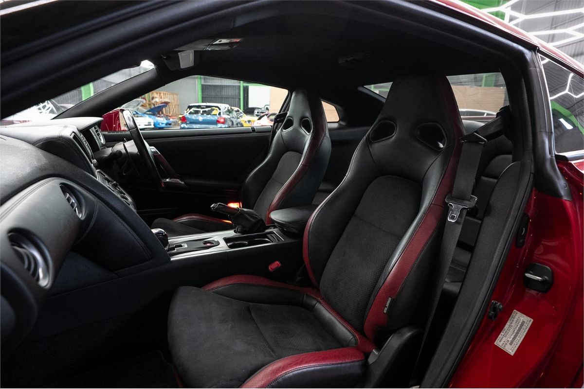 2010 Nissan GT-R PREMIUM R35