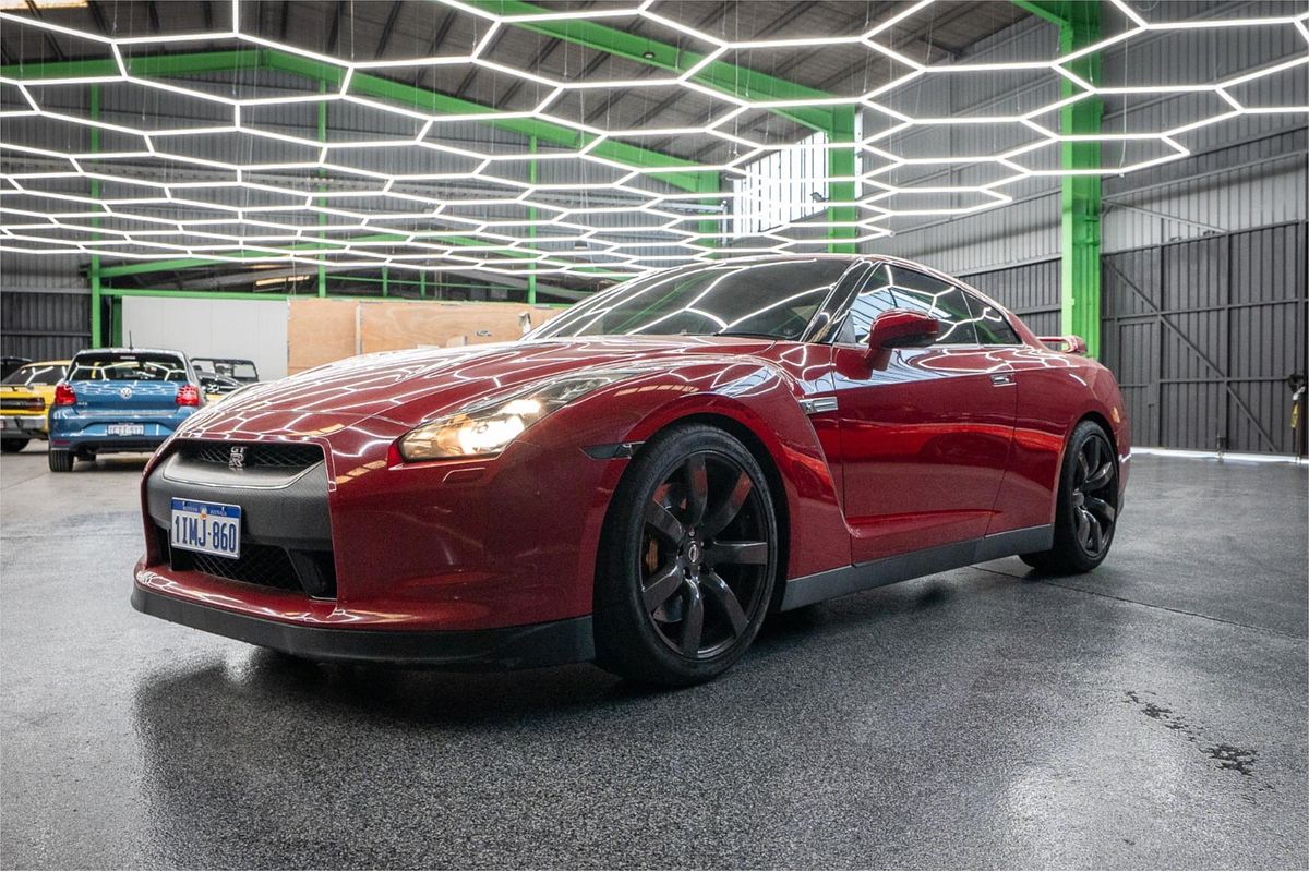 2010 Nissan GT-R PREMIUM R35
