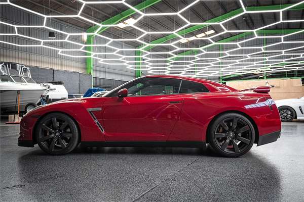 2010 Nissan GT-R PREMIUM R35
