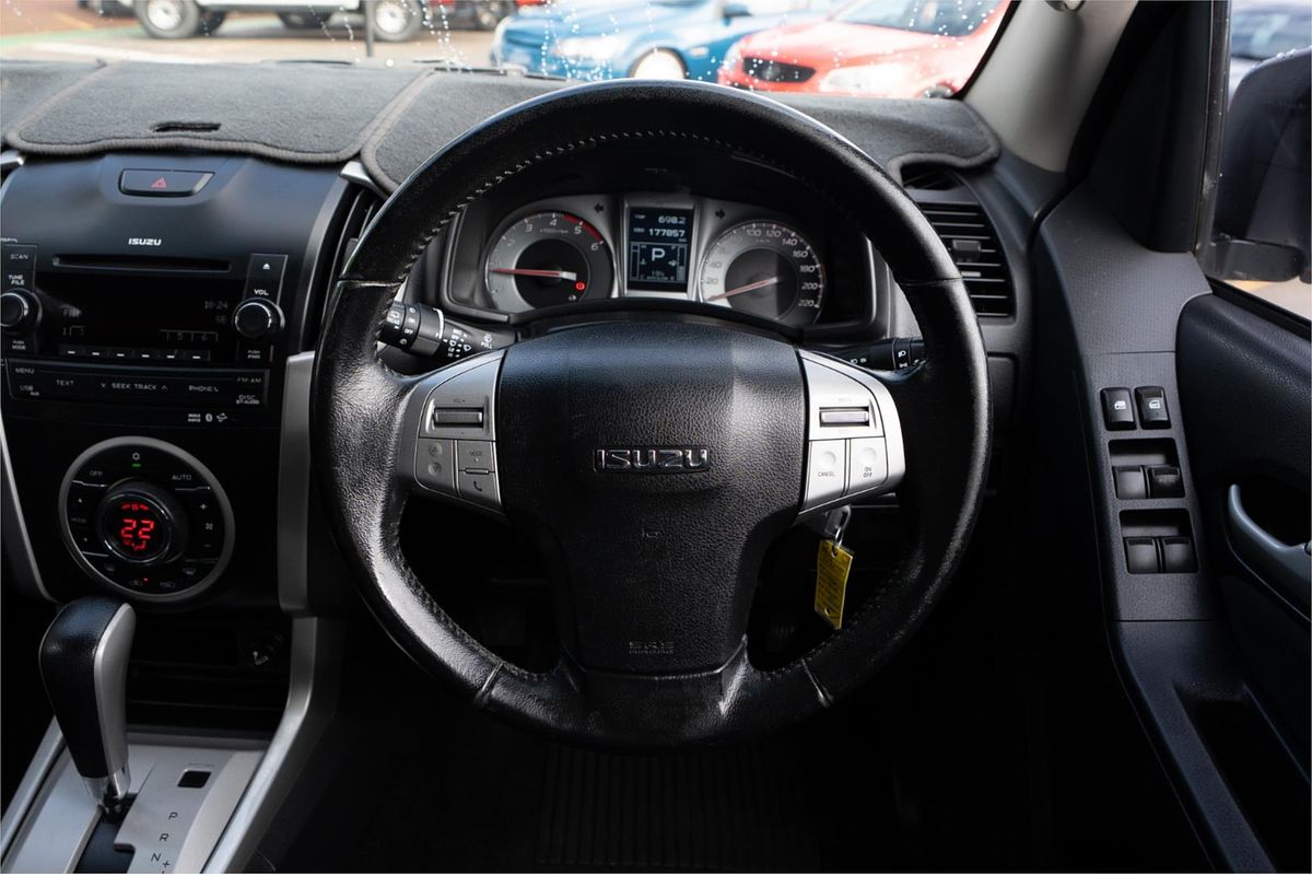 2014 Isuzu MU-X LS-U