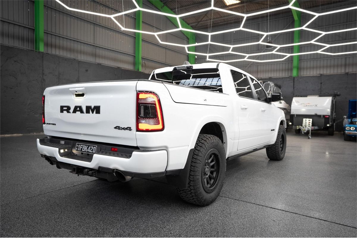 2023 RAM 1500 LIMITED RAMBOX (HYBRID) DT MY23 4X4