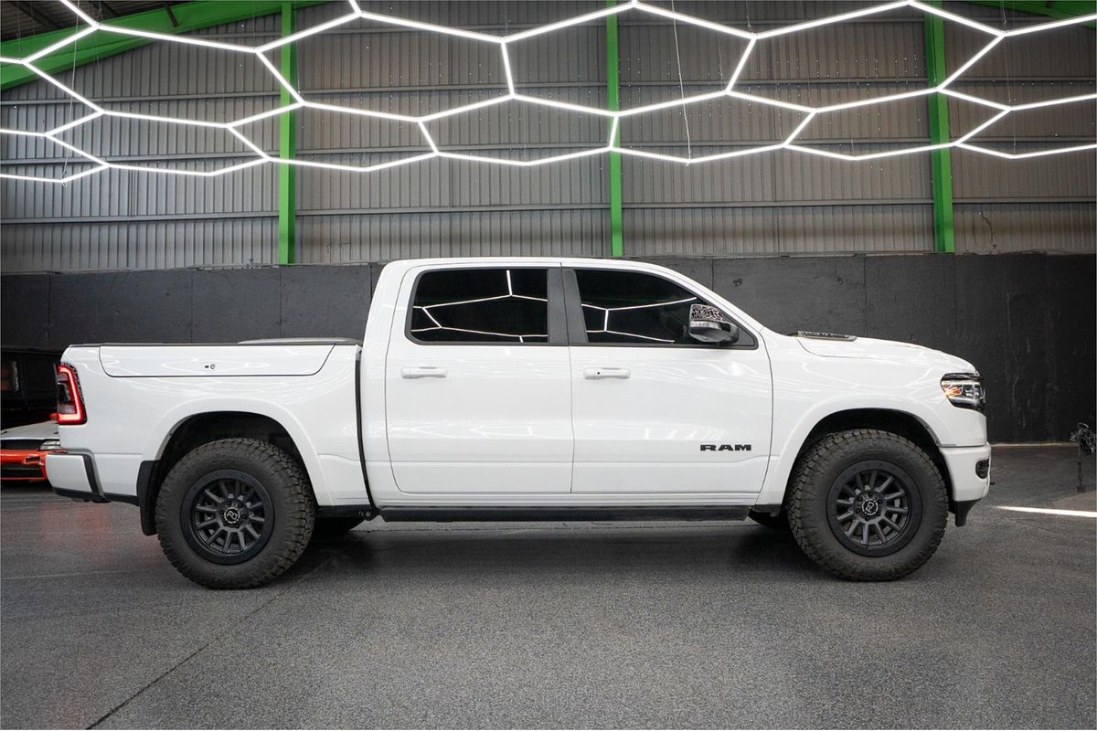 2023 RAM 1500 LIMITED RAMBOX (HYBRID) DT MY23 4X4