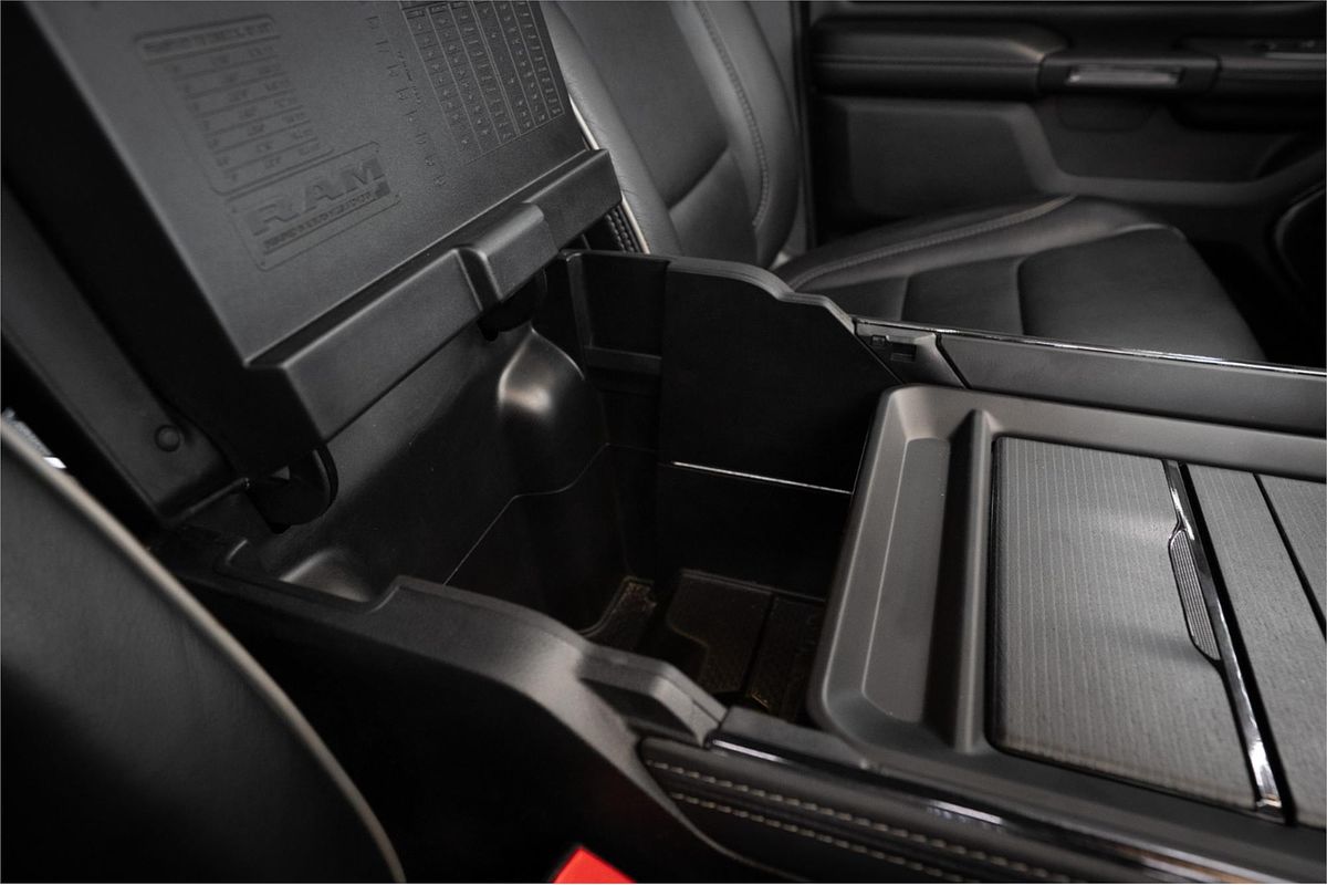 2023 RAM 1500 LIMITED RAMBOX (HYBRID) DT MY23 4X4