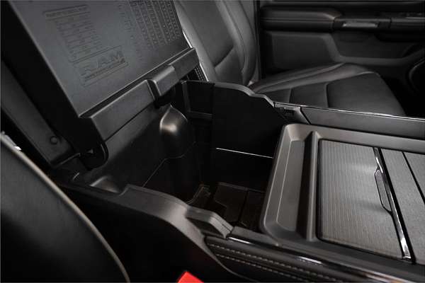 2023 RAM 1500 LIMITED RAMBOX (HYBRID) DT MY23 4X4