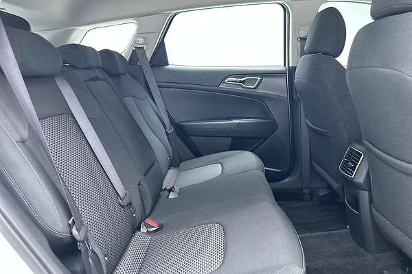 2024 Kia Sportage S NQ5