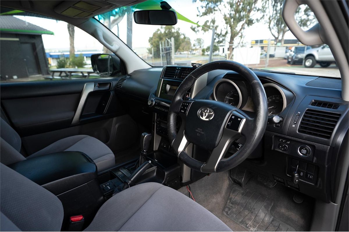 2013 Toyota Landcruiser GXL KDJ150R 11 UPGRADE