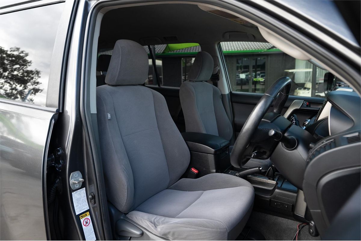2013 Toyota Landcruiser GXL KDJ150R 11 UPGRADE