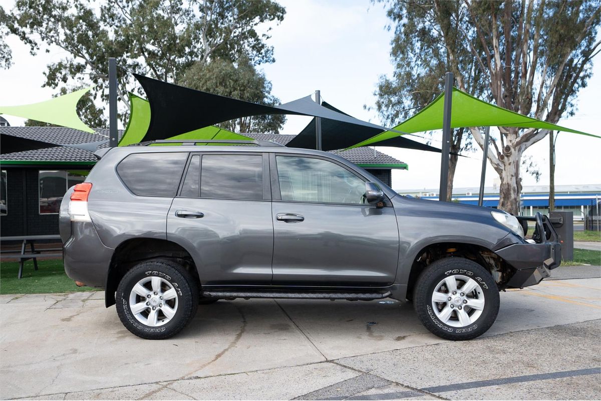 2013 Toyota Landcruiser GXL KDJ150R 11 UPGRADE