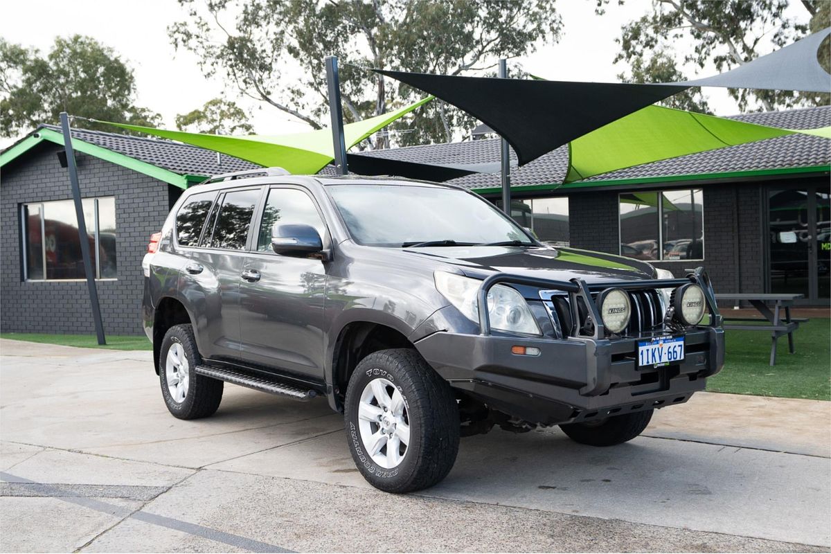 2013 Toyota Landcruiser GXL KDJ150R 11 UPGRADE