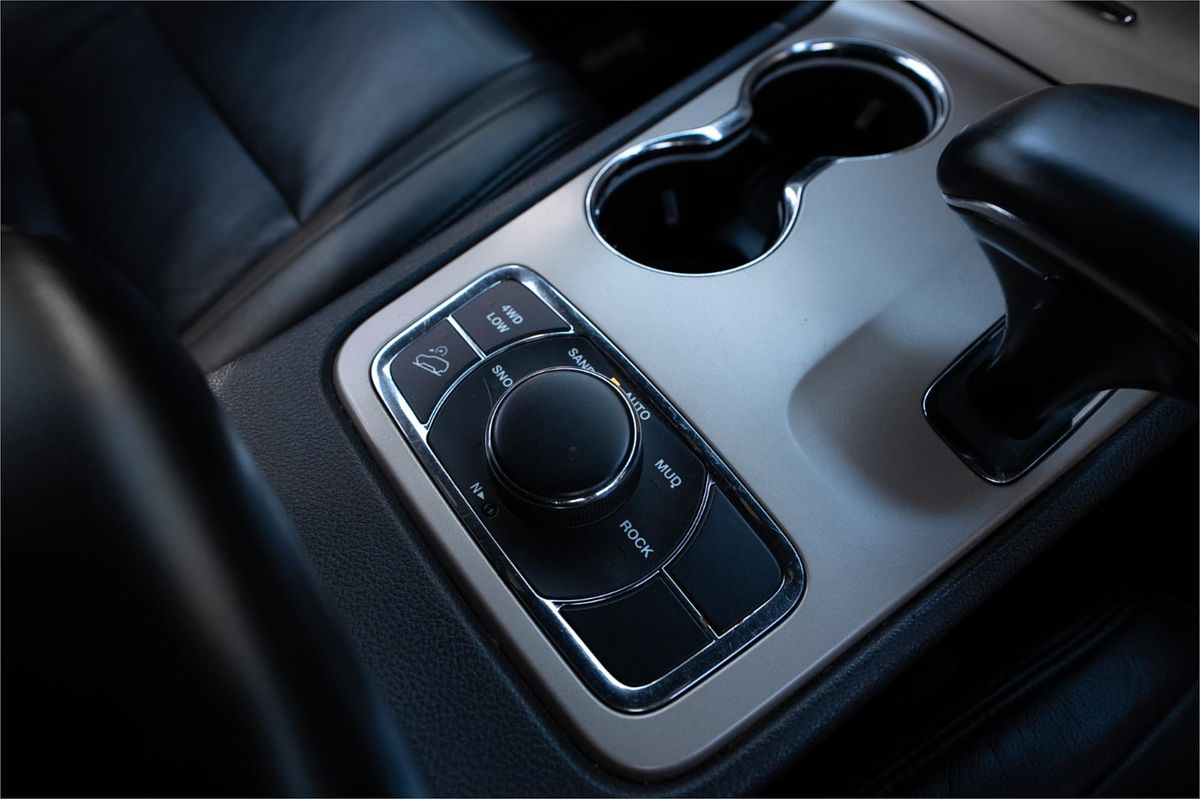 2014 Jeep Grand Cherokee Laredo WK