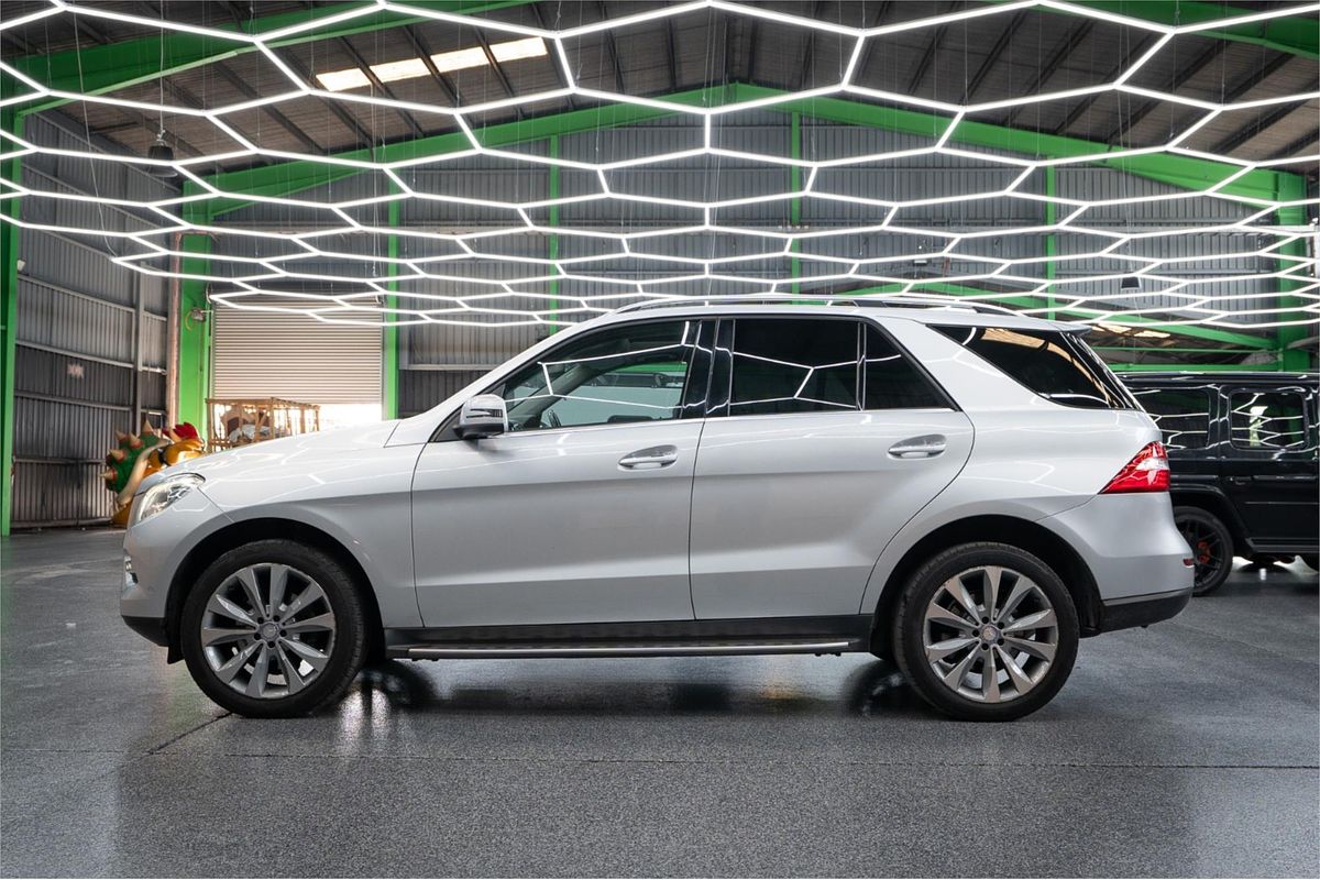 2012 Mercedes-Benz ML 350CDI BLUETEC (4x4) 166