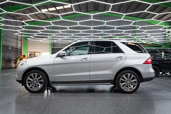 2012 Mercedes-Benz ML 350CDI BLUETEC (4x4) 166