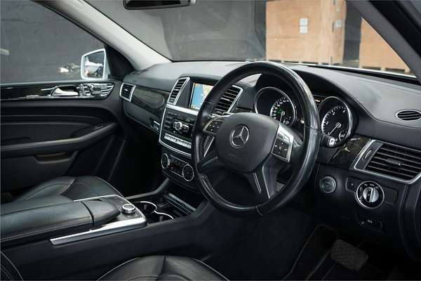 2012 Mercedes-Benz ML 350CDI BLUETEC (4x4) 166