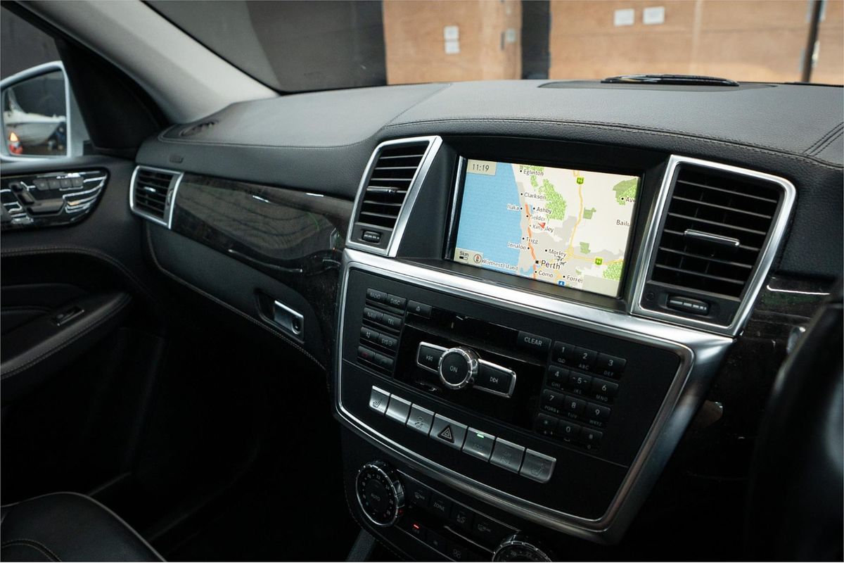 2012 Mercedes-Benz ML 350CDI BLUETEC (4x4) 166