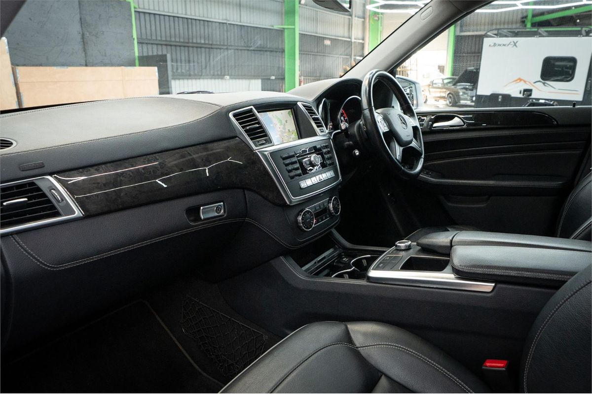 2012 Mercedes-Benz ML 350CDI BLUETEC (4x4) 166