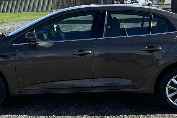 2019 Renault Megane Zen LFF